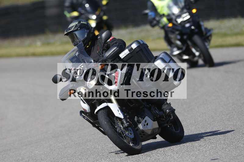 /01 02.04.2026 MAZ ADR/Gruppe gelb Gruppe gruen/37